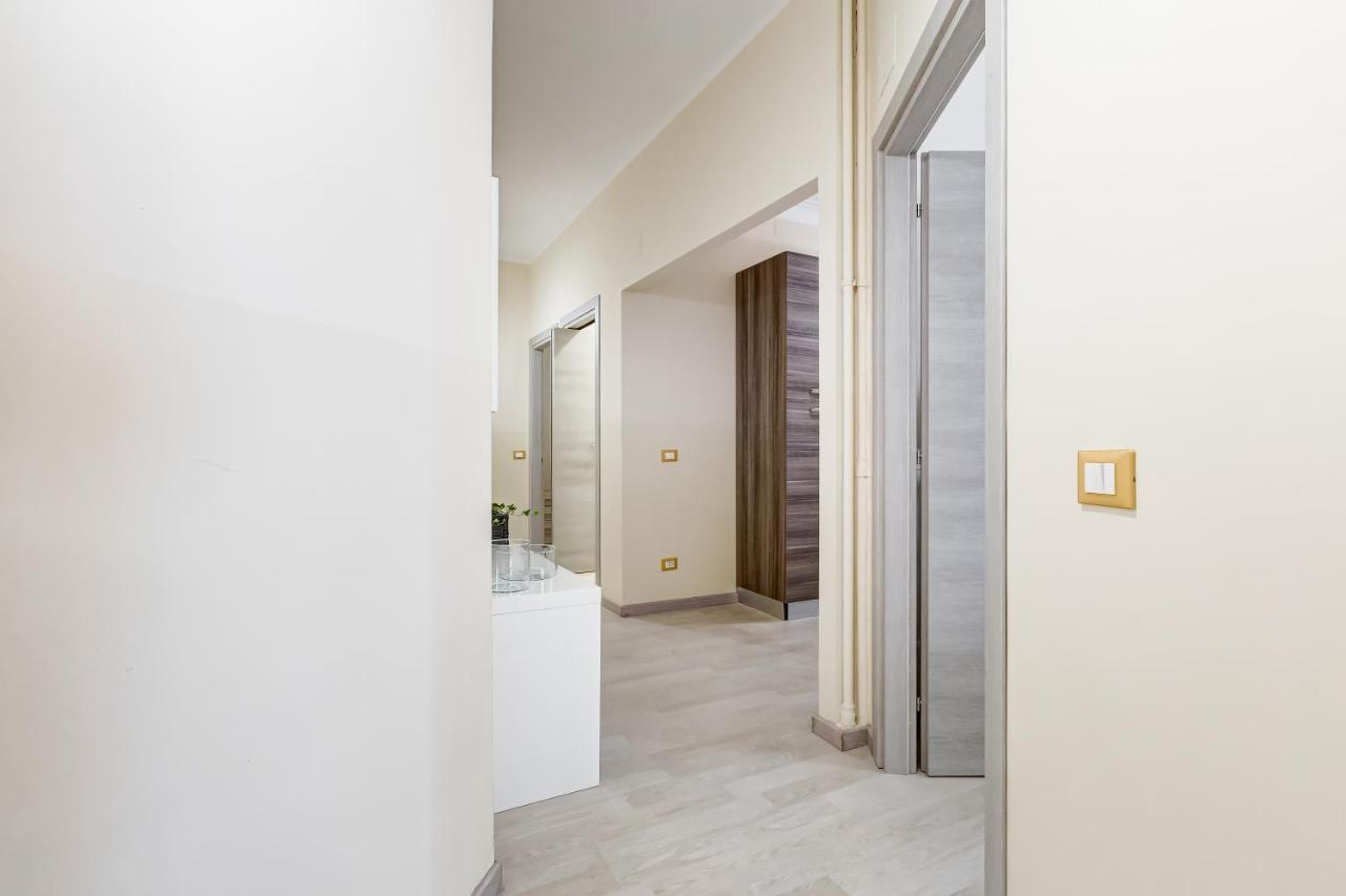 로마 Bdc - Prestige 3Bdr 3Bath In Monti District 아파트 외부 사진