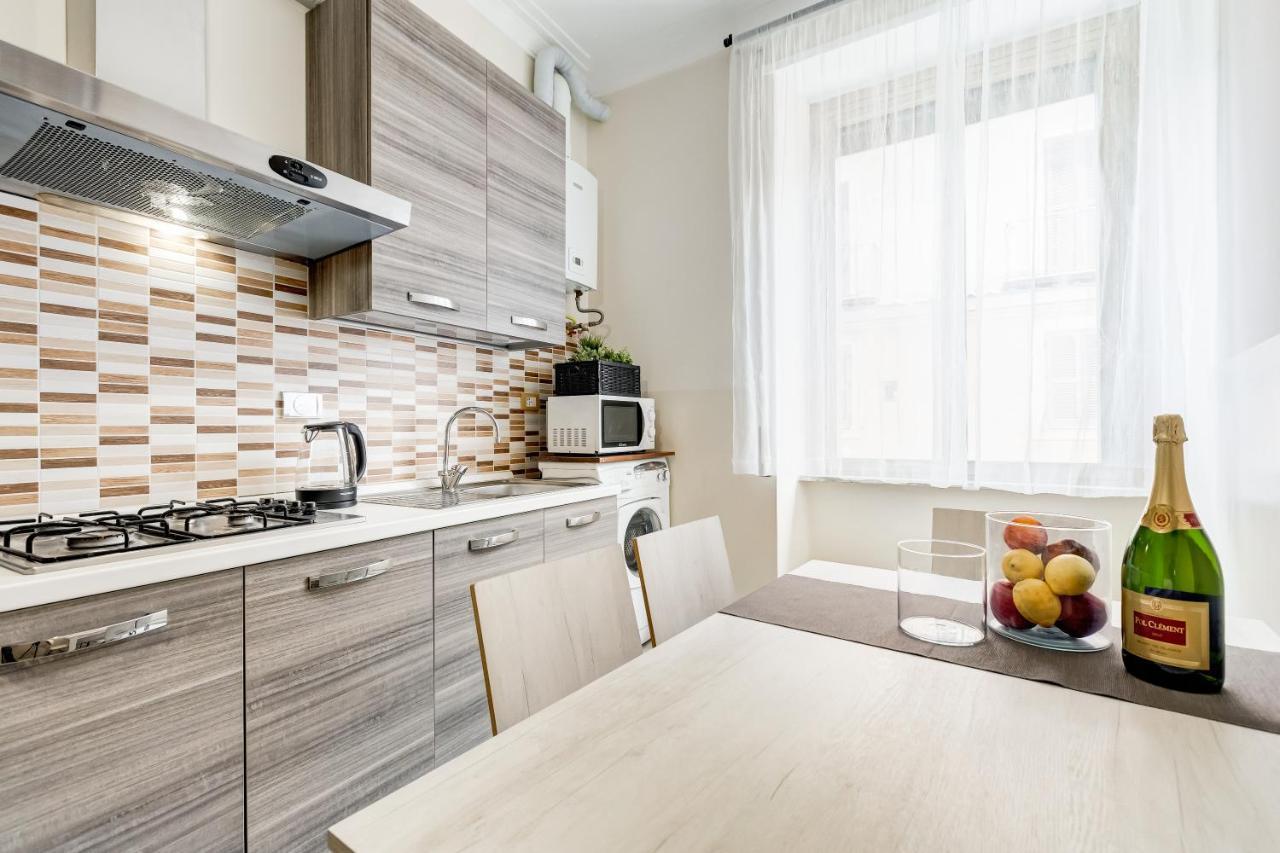로마 Bdc - Prestige 3Bdr 3Bath In Monti District 아파트 외부 사진